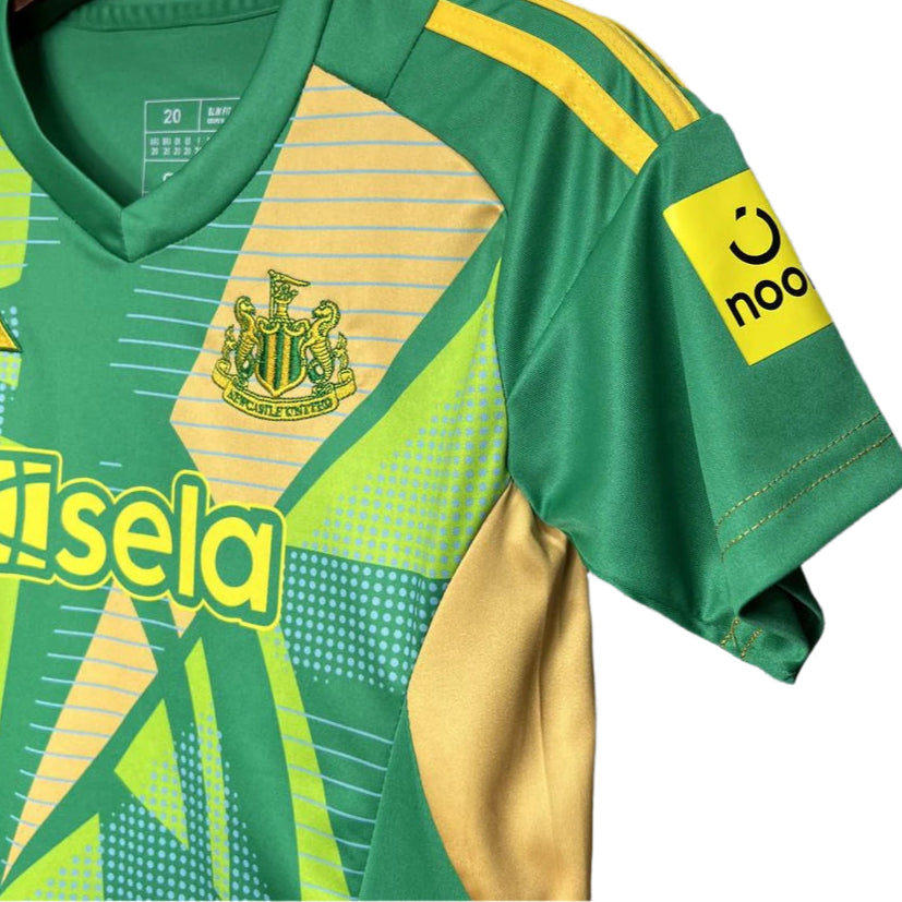 Kit de Criança - Newcastle Guarda-Redes 24/25
