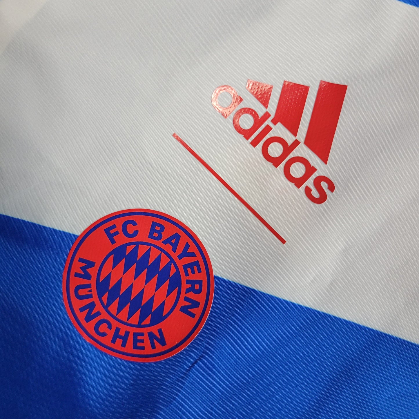 Corta-Vento Reversível - Bayern Munique 23/24
