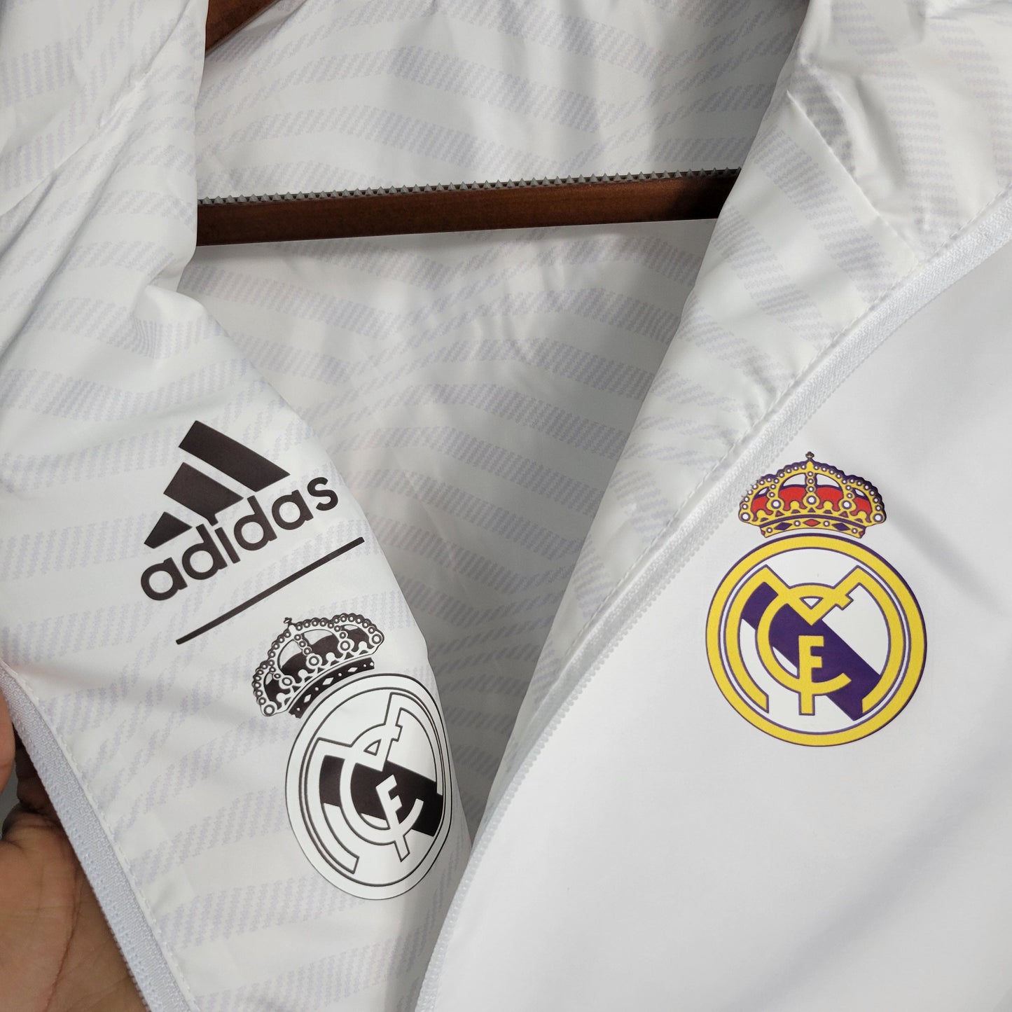 Corta-Vento Reversível - Real Madrid 23/24