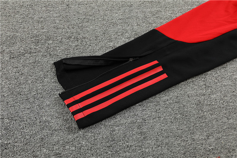 Manchester United 23/24 - Fato de Treino - 1/2 Zip