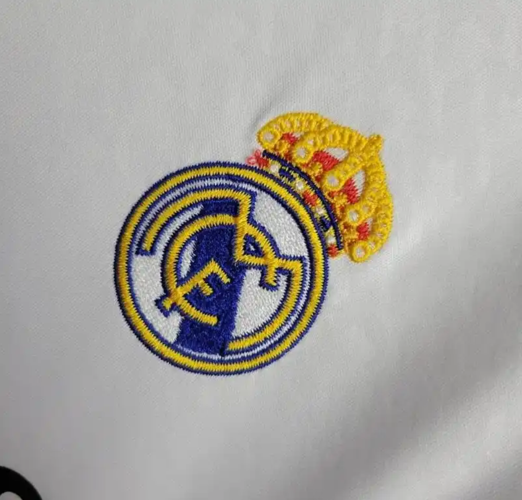 Kit de Criança - Real Madrid Principal 24/25