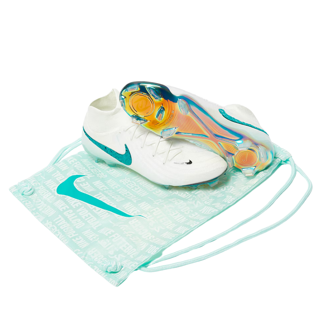 Chuteira de Campo Nike Phantom Luna II Elite FG Chromatic