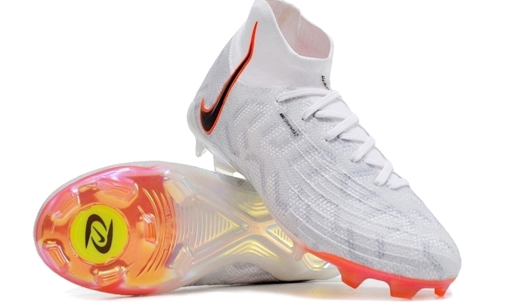 Chuteira de Campo Nike Phanton Luna Elite FG