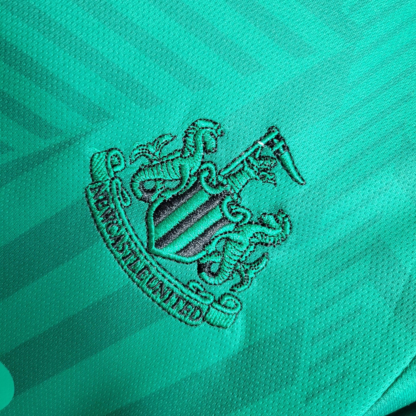 Kit de Criança - Newcastle Alternativa 23/24