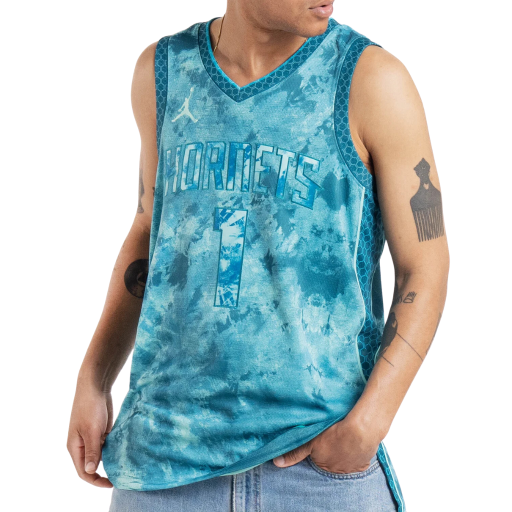 Regata Charlotte Hornets LaMelo Ball Select 2023