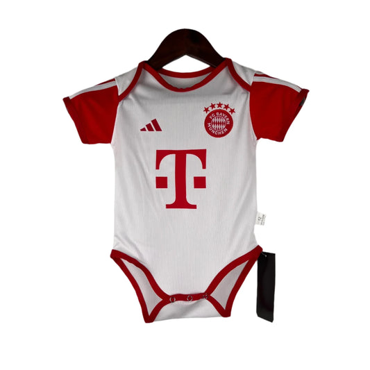 Bodie Bebé Bayern Munique Principal 23/24
