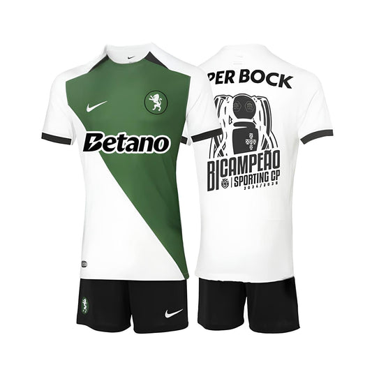 Kit de Criança - Sporting Edição Especial "Stromp" 24/25 - Edição Bicampeão