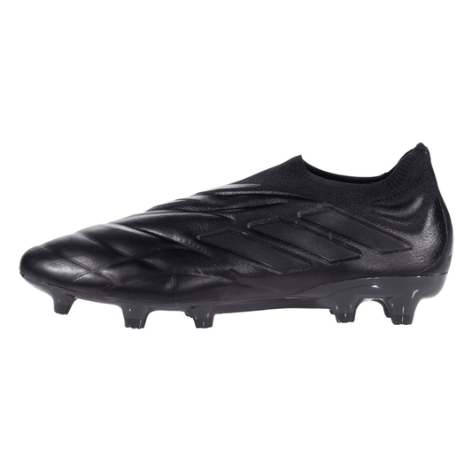 Chuteira de Campo Adidas Copa Pure+ FG Blackout