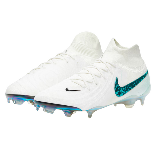 Chuteira de Campo Nike Phantom Luna II Elite FG Chromatic