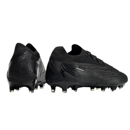Chuteira de Campo Nike Phantom GX Elite FG Preta