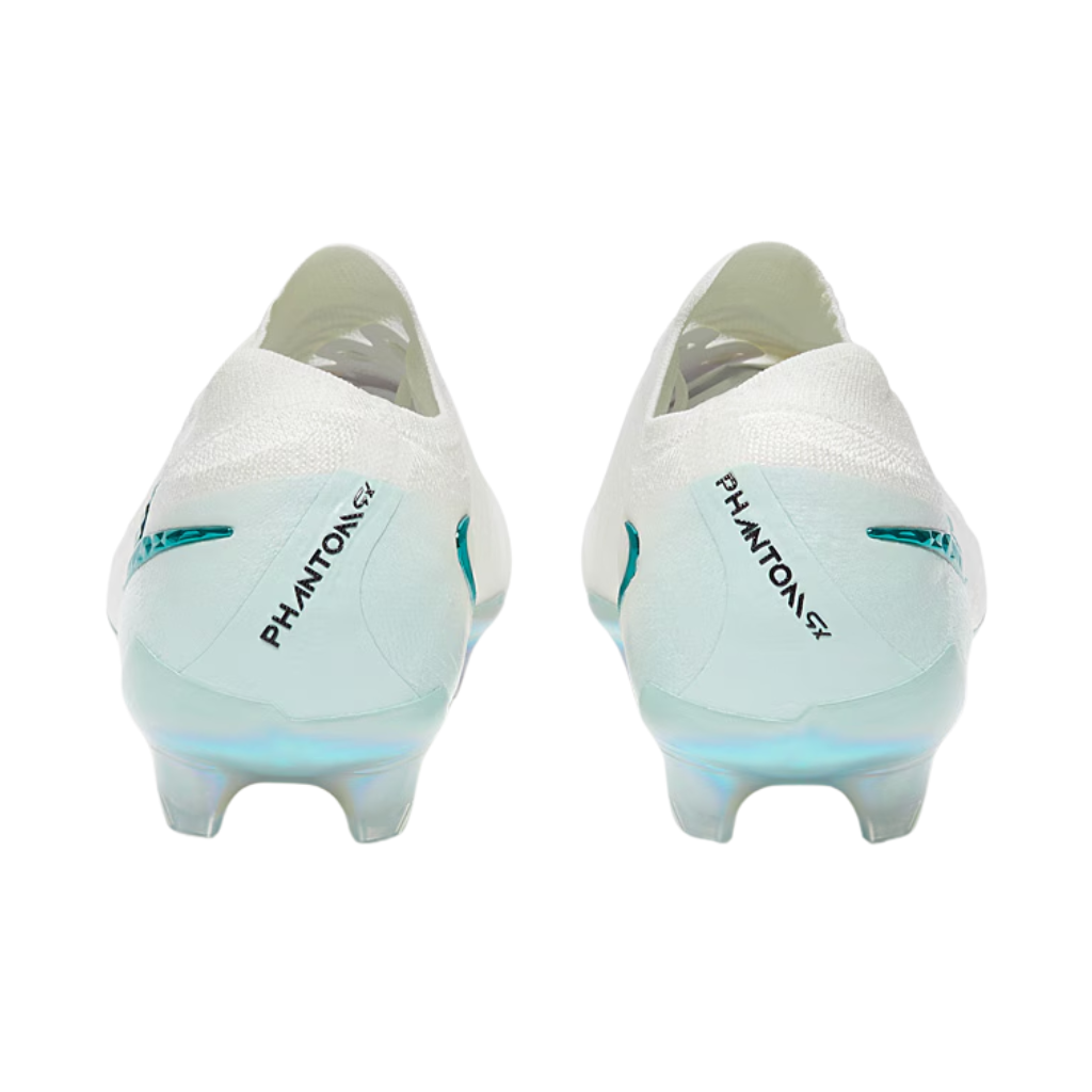Chuteira de Campo Nike Phantom GX II Elite FG Chromatic