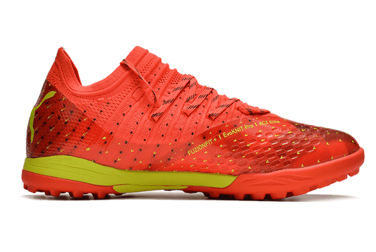 Chuteira Puma Future Z 1.4 Society TF The Fearless Pack