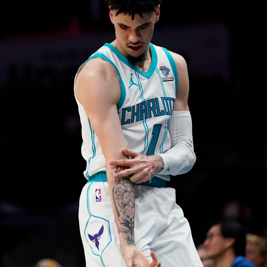 Regata Charlotte Hornets Association Edition 2020/25